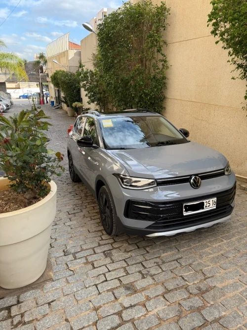 Volkswagen Tahru 2025 Full option Turbo