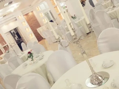 Location tables et chaises