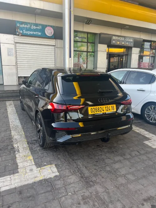 Audi A3 2024 S line quattro 200