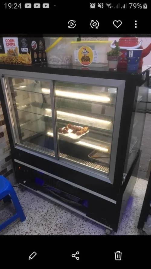 Présentoir de la pâtisserie