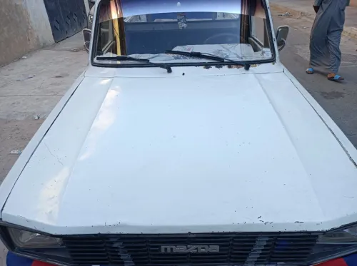 Mazda 323 1984 Bachi
