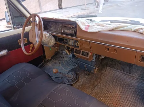 Mazda 323 1984 Bachi