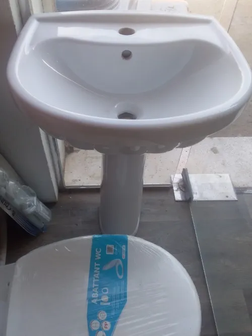 LAVABO