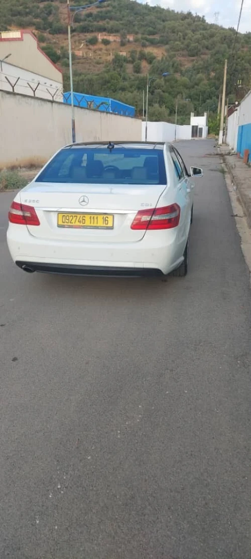 Mercedes Classe E 2011 E250