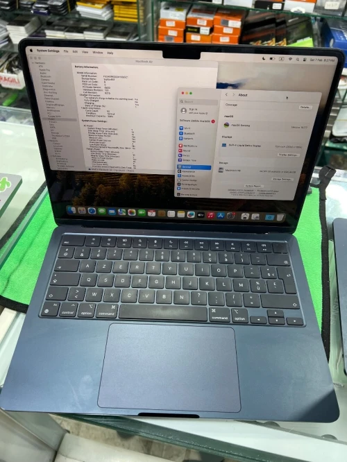 MacBook Air M2 M3