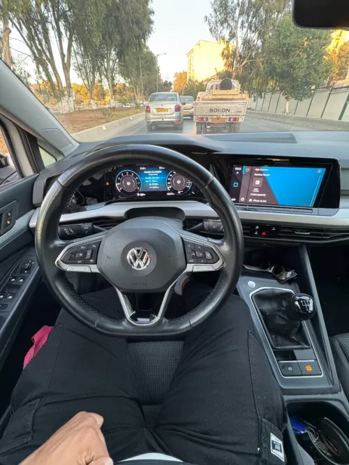 Volkswagen Golf 8 2021 Life Plus