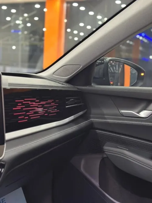 Volkswagen Passat 2025 Pro