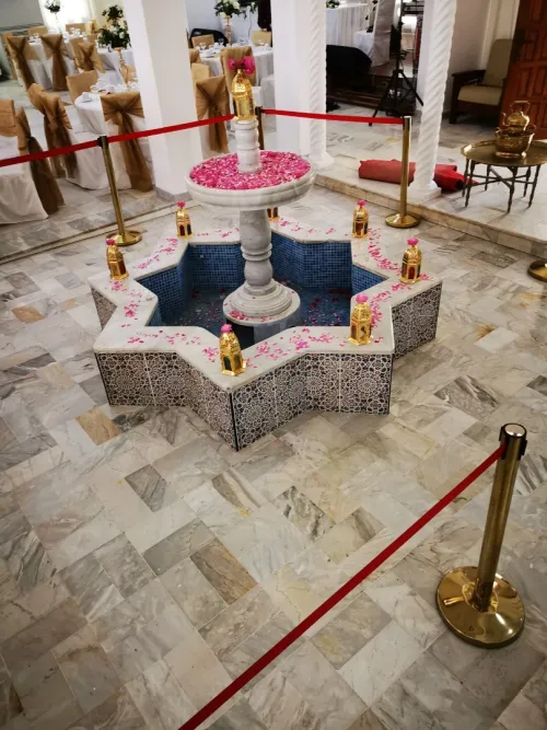SALLE DES FETES LA VILLA MAURESQUE 