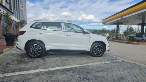 Skoda Karoq 2025 Luxueux