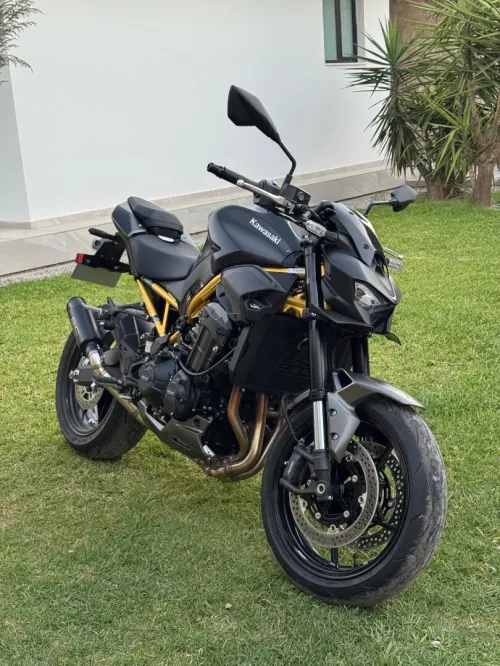Kawasaki Z900 