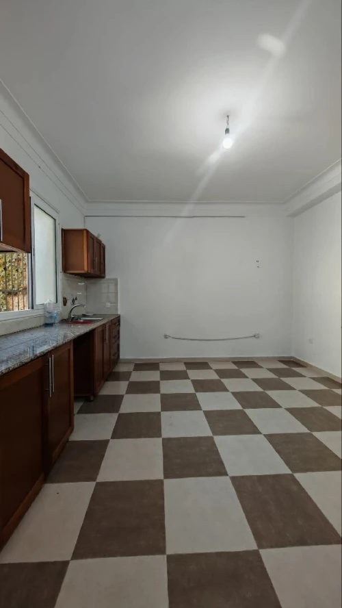 Vente Appartement Niveau de villa F3 Tipaza Kolea