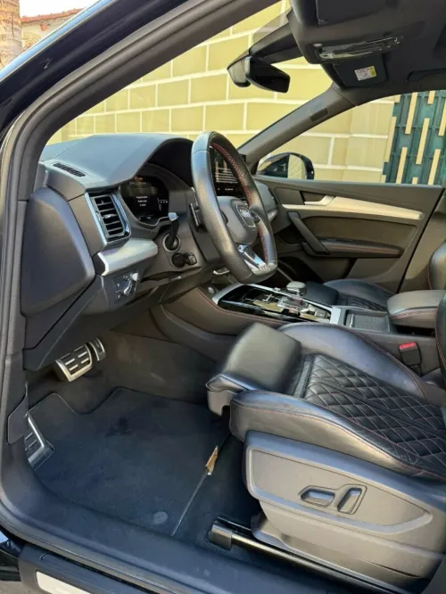 Audi Q5 2023 Sline