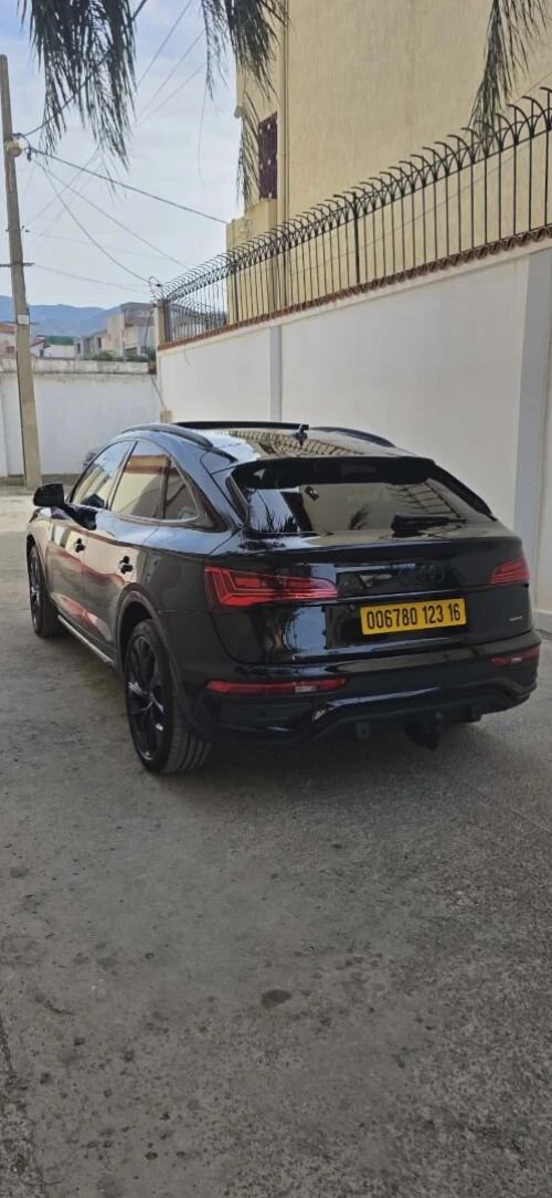 Audi Q5 2023 Sline