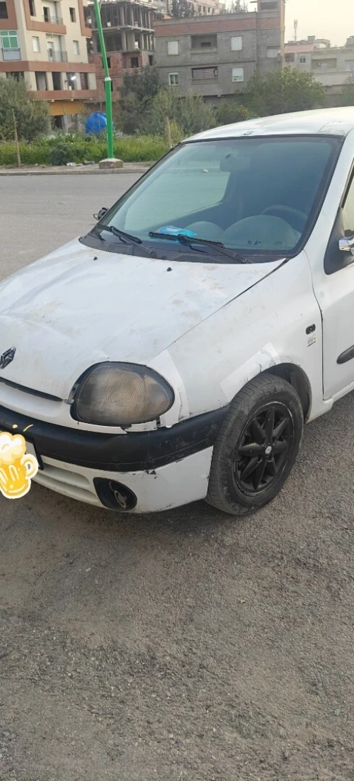 Renault Clio 1 2000 DEBZA
