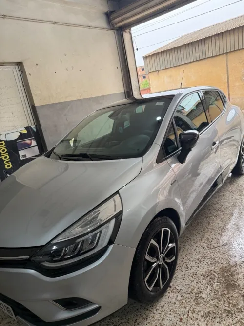 Renault Clio 4 2021 Limited 2
