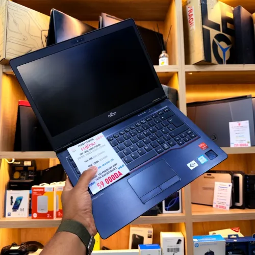 FUJITSU LIFEBOOK I7 8550U 8GB RAM 256GB SSD