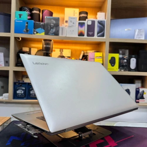LENOVO IDEAPAD 320 I7 7TH GEN NVIDIA MX 920 8GB RAM 512GB SSD ECRAN 17 