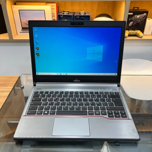 LAPTOP FUJITSU LIFEBOOK I5 6TH GEN 8GB RAM 256GB SSD 
