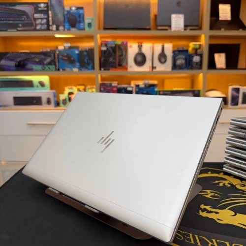 HP ELITEBOOK 840 G8  I5 1145G7 16GB 256GB SSD 14'' FHD 