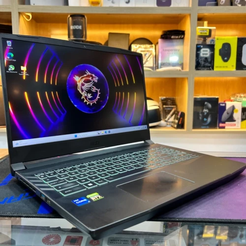 MSI GF66 KATANA I7 11800H NVIDIA RTX 3050 16GB RAM 512GB SSD 
