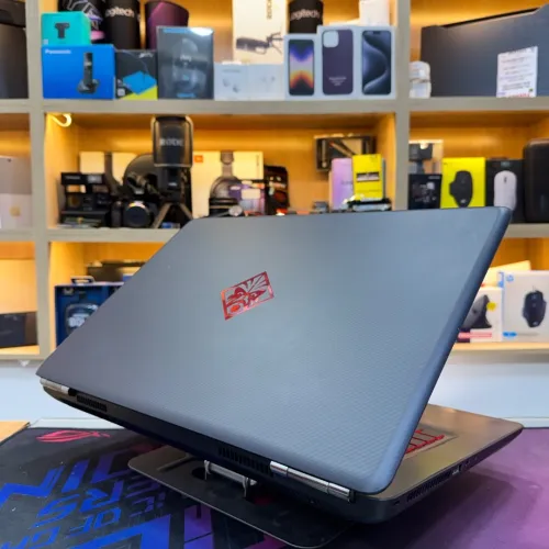 HP OMEN 17 I7 6700HQ NVIDIA GTX 1060 6GB VRAM 12GB RAM 128GB SSD+ 1TB HDD