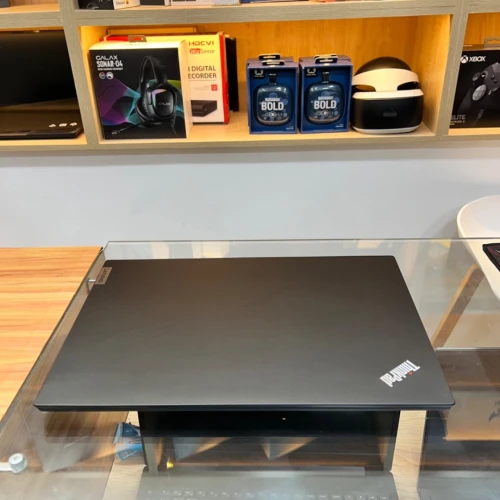 LENOVO THINKPAD E15 RYZEN 7 4700U 16GB RAM 256GB SSD