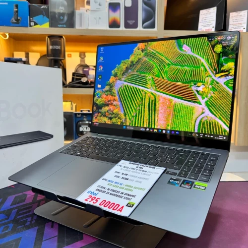 SAMSUNG GALAXY BOOK ULTRA I7 13700H NVIDIA RTX 4050 16GB RAM 512GB SSD ECRAN 3K 