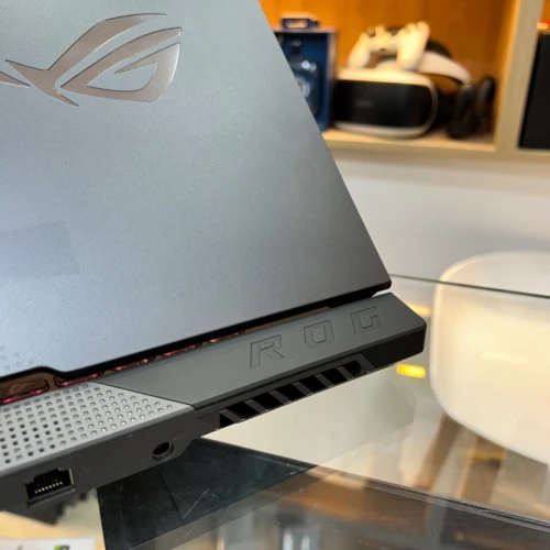 ASUS ROG STRIX G15 AMD RYZEN 9 5900HX NVIDIA RTX 3050TI 16GB RAM 512GB SSD ECRAN 300HZ 
