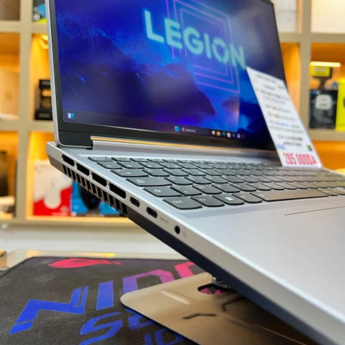 LENOVO LEGION SLIM 5 I7 14700HX NVIDIA RTX 4060 16GB RAM 512GB SSD ECRAN WQHD 165HZ