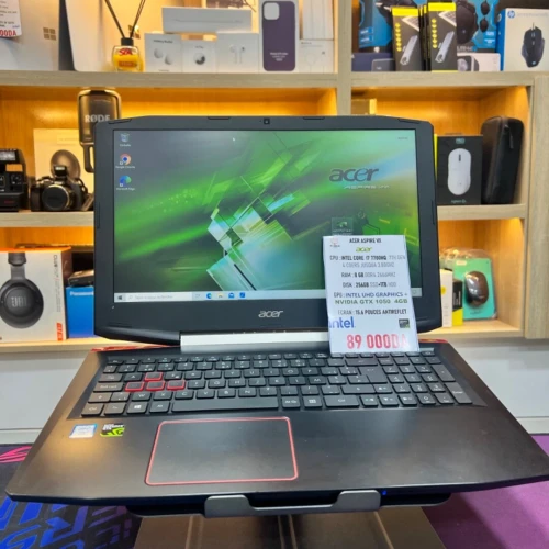 ACER ASPIRE VX I7 7700HQ GTX 1050 8GB RAM 256GB SSD+1TB HDD