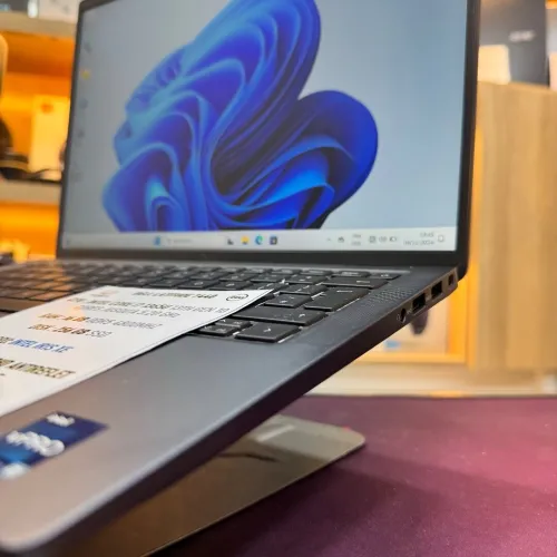 DELL LATITUDE 7440 I7 1365U 16GB RAM 256GB SSD