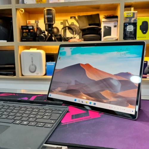 MICROSOFT SURFACE PRO 8 I5 11TH GEN 8GB RAM 256GB SSD CLAVIER +STYLET