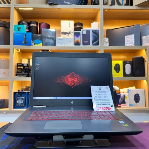 HP OMEN 17 I7 6700HQ NVIDIA GTX 1060 6GB VRAM 12GB RAM 128GB SSD+ 1TB HDD