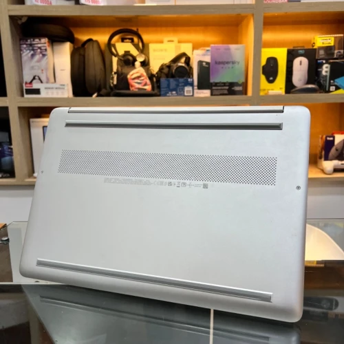 HP 15S RYZEN 4700U 8GB RAM DDR4 512GB SSD