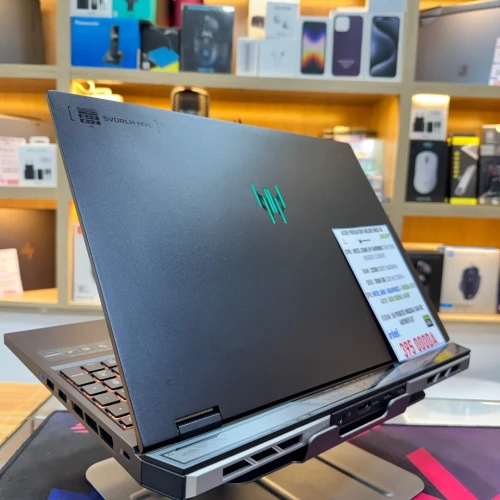 ACER PREDATOR NEO 16 I9 14900HX NVIDIA RTX 4070 32GB RAM 1TB SSD