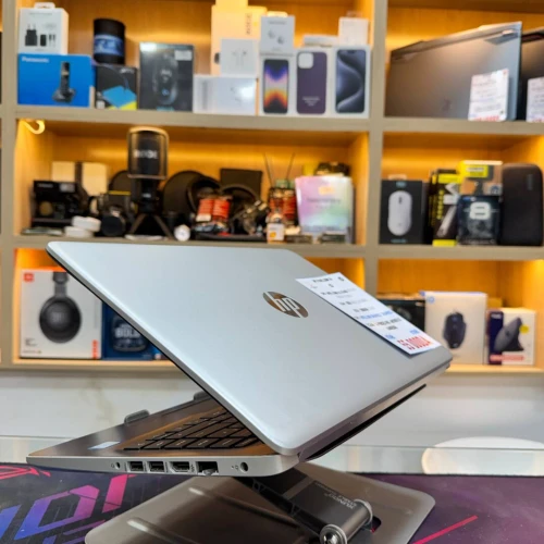 HP PAVILLION 14 INTEL CORE I5 8265U 8GB RAM 1TB SSHD ECRAN 14 POUCES FHD