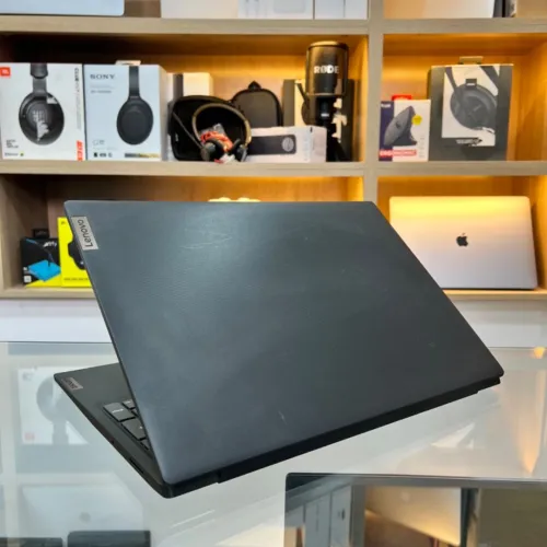 LENOVO IDEAPAD 3 RYZEN 5 3500U 8GB RAM 256GB SSD