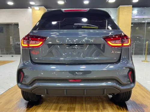 Livan X3 Pro  2026 livan_x3_pro_automatique_toit