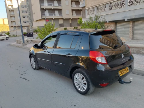 Renault Clio 3 2010 Exception
