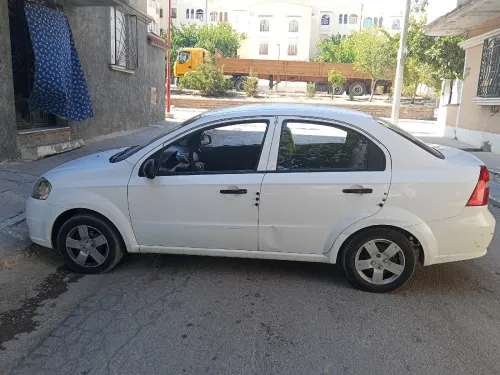 Chevrolet Aveo 5 portes 2013 Aveo 5 portes