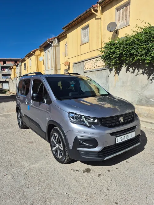 Peugeot Rifter 2023 GT