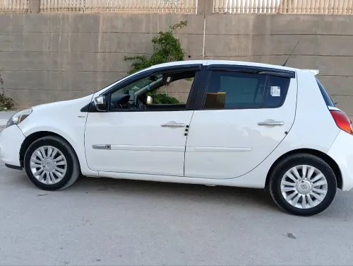 Renault Clio 3 2012 Night and Day