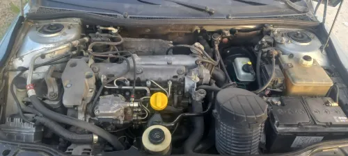 Renault Laguna 1 2000 Laguna 1