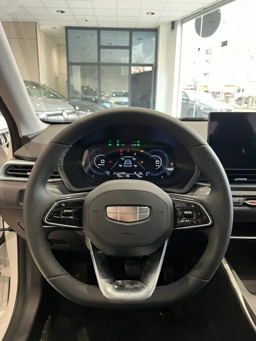 Geely Emgrand 2025 Full
