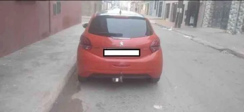 Peugeot 208 2015 Allure Facelift