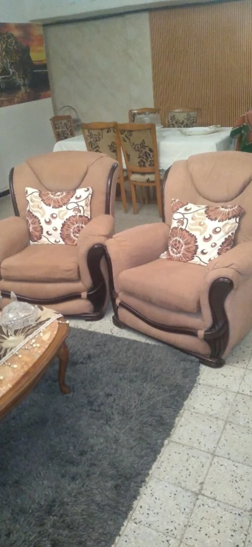 Salon 5 place