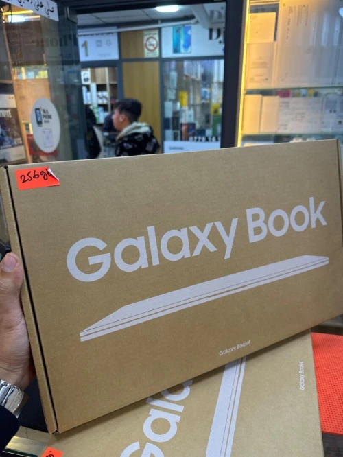 Samsung Galaxy book 4