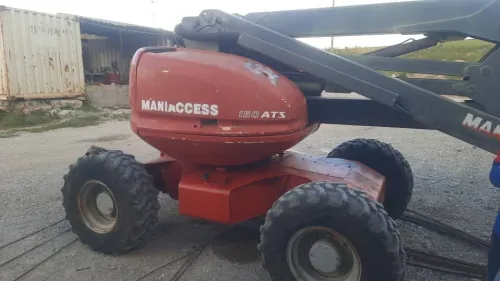Manitou Nacelle 2004