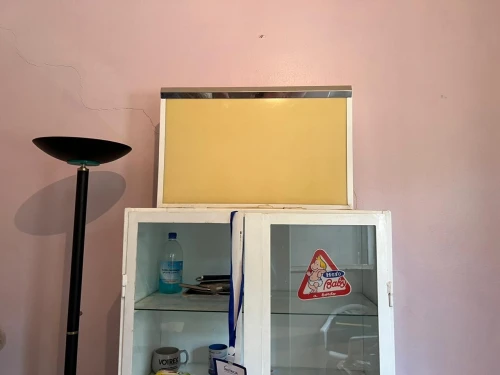 Équipements et Matériels Médicaux : Armoire, Table, Chariot, Instruments Divers (lire description)