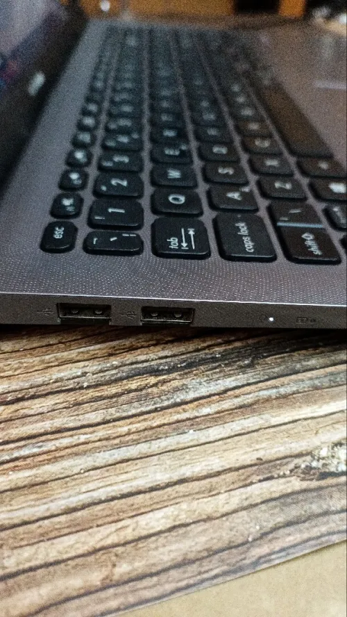 PC portable Asus Vivobook